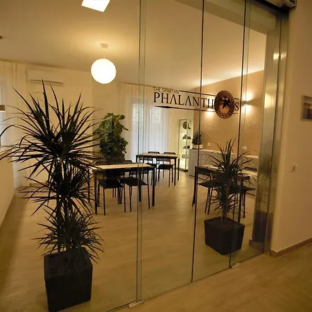 Frühstückspension Phalanthos 3*